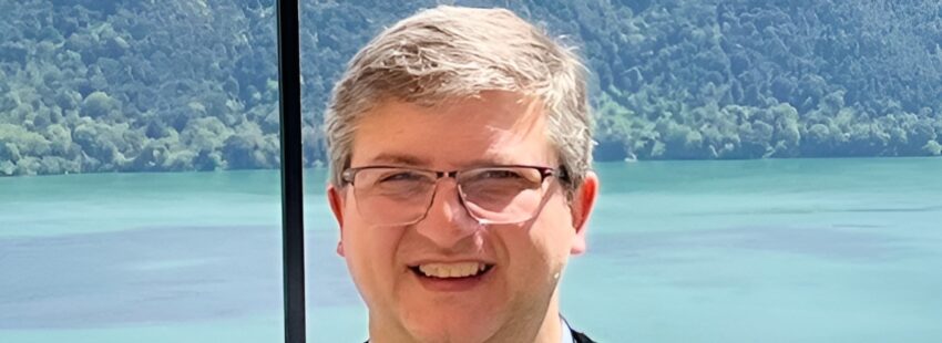 Ricardo Cámpoli: “Zatti nos ayuda a meter las manos en el barro”