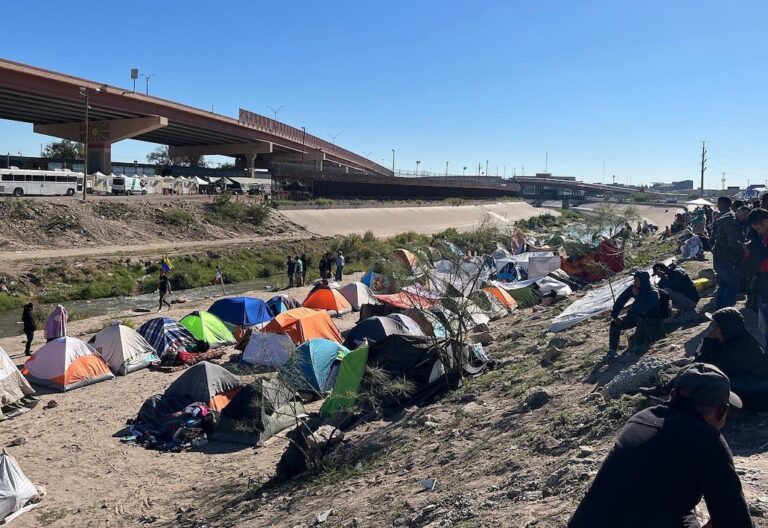 campamento venezolanos Ciudad Juárez