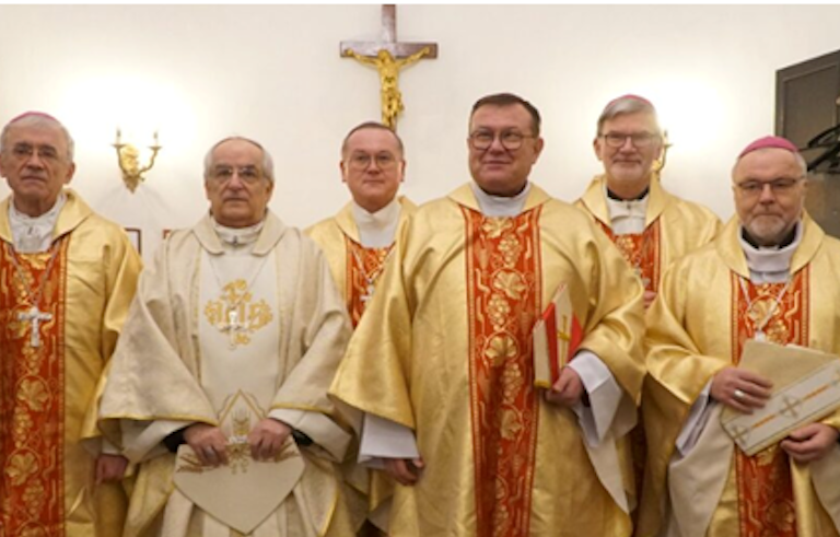 Los obispos rusos concluyen su Asamblea Plenaria rezando por la paz en Ucrania