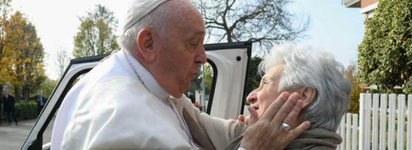 El papa Francisco en Asti visitando a su familia