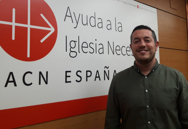 Josué Villalón, premio Lolo de periodismo Ayuda a la Iglesia Necesitada