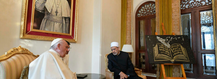 El papa Francisco con el Gran Imán de Al-Azhar