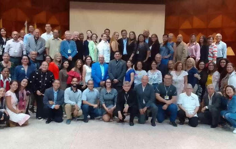 Academia de Líderes Católicos ya está en Venezuela