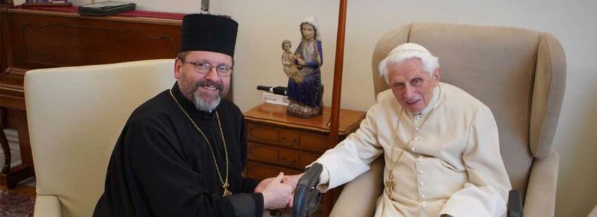 Los católicos ucranianos rezan por Benedicto XVI
