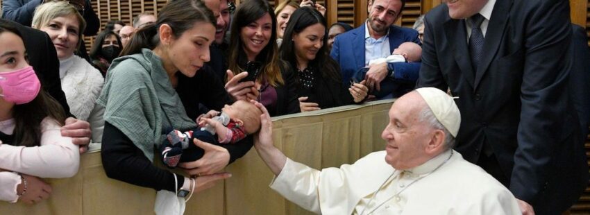 francisco trabajadores vaticano