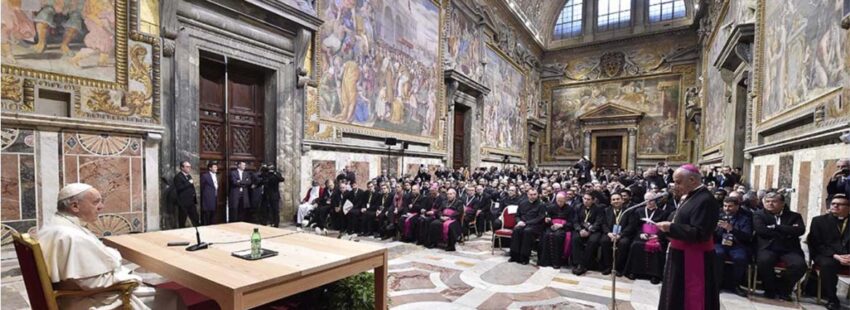 Las otras goteras del Vaticano