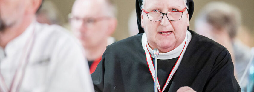 Philippa Rath, la monja alemana que afirma con rotundidad que verá mujeres ordenadas