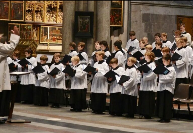 Los niños del coro de Colonia estrenan un repertorio antiabusos