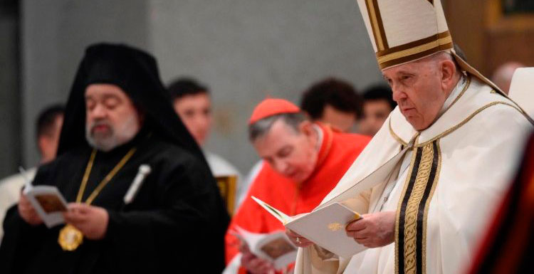 El Papa ha presidido, en San Pablo Extramuros, la celebración de las segundas vísperas de la solemnidad de la Conversión de San Pablo Apóstol al término de la Semana de Oración por la Unidad de los Cristianos