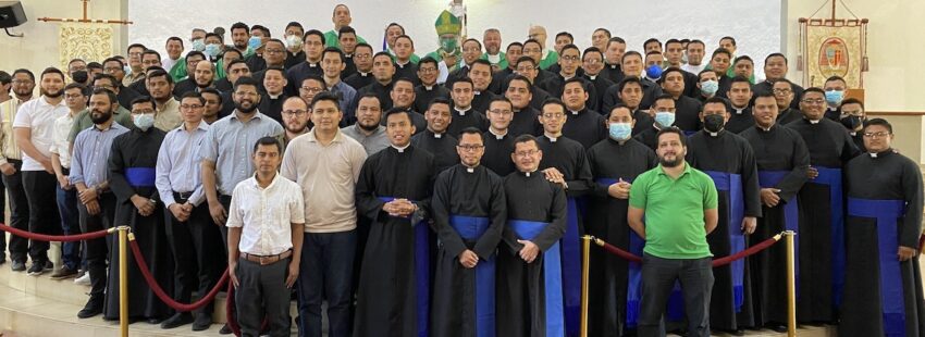 seminaristas arquidiócesis Managua