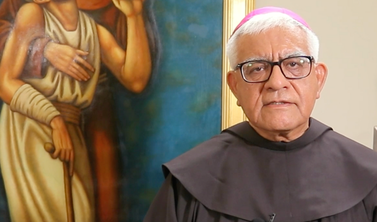 Obispos de América Latina felicitan a la Vida consagrada en su día