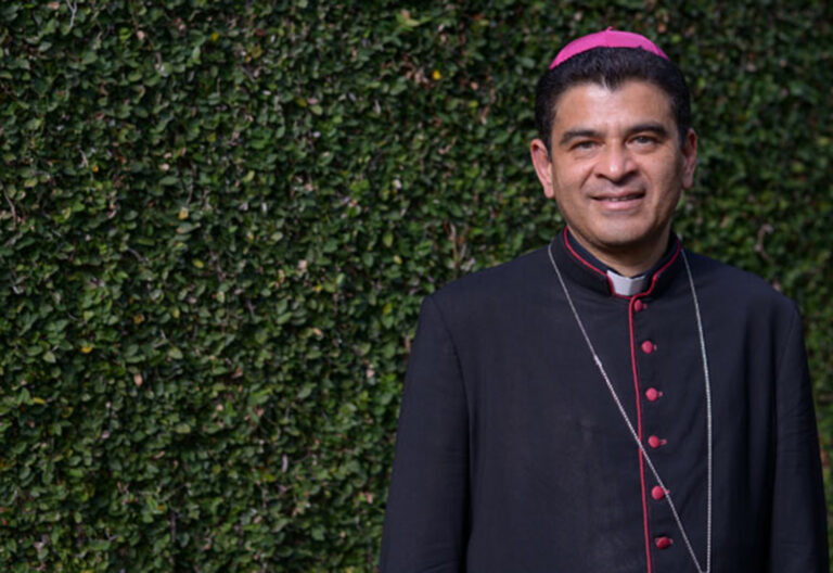 Presidente del Celam se solidariza con Rolando Álvarez, el obispo condenado a 26 años de cárcel