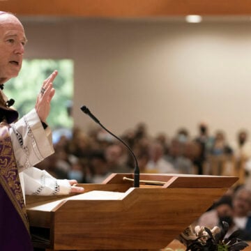 El cardenal McElroy: La mayoría de las personas en Estados Unidos están “preocupadas por la