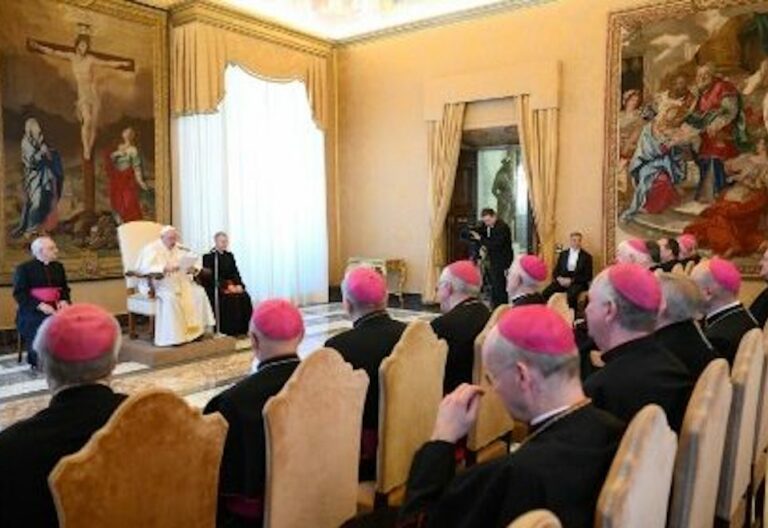 El Papa a la COMECE: “El gran desafío de Europa es permanecer unida en la diversidad”