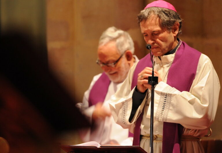 Joseba Segura: “No hay vida más absurda que la de quien, tras un hábito, se aprovecha para