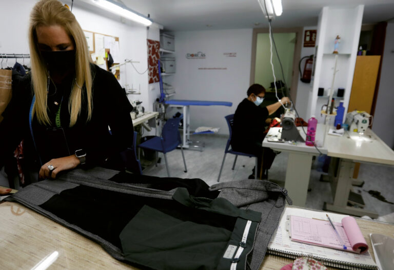 Trabajar y dar trabajo