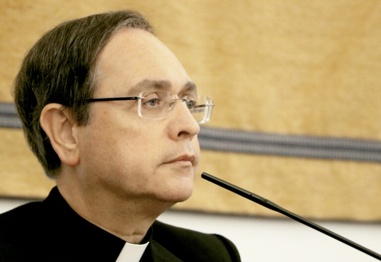 obispo auxiliares de Sevilla