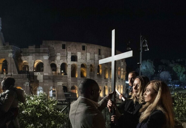 El Papa no estará en el viacrucis del Coliseo por culpa del “intenso frío”