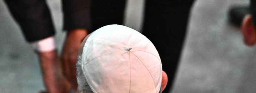 Recado del Papa a los movimientos: “¡No se encierren en sí mismos!”