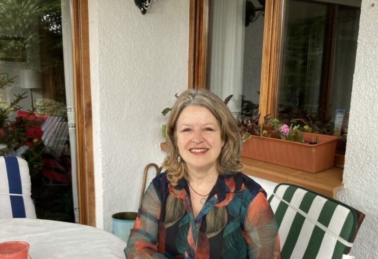 Cristina Menéndez: “Temo que los gestos de Francisco a las mujeres sean borrados de un plumazo”