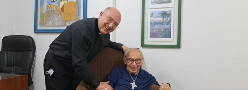 El cardenal Pedro Barreto por los 95 años de Gustavo Gutiérrez: “Le puse mi cruz pectoral como