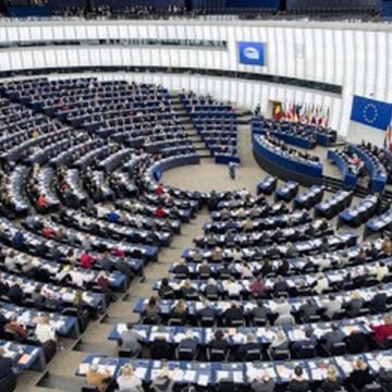 Bruselas respalda el aborto en toda Europa y la COMECE denuncia que se ignoren “los marcos