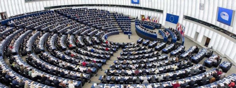 Bruselas respalda el aborto en toda Europa y la COMECE denuncia que se ignoren “los marcos