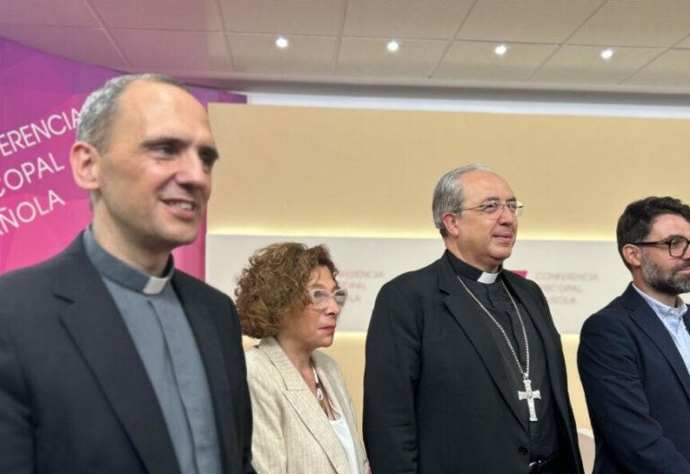 Carmen Ramírez, primera mujer directora adjunta de la Oficina de Información de los obispos