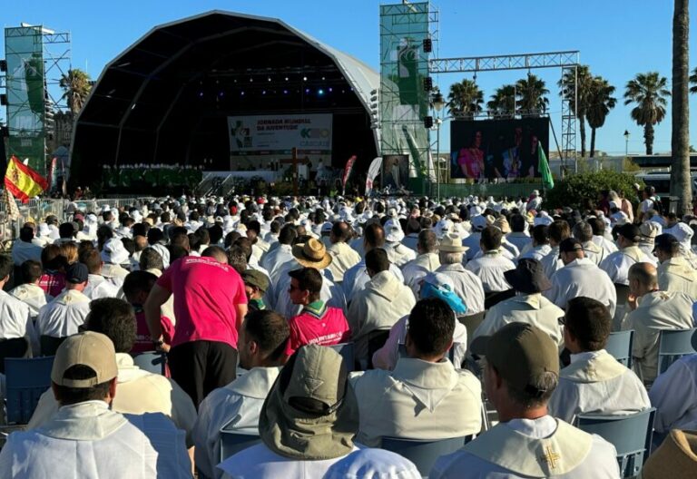 Omella, a los jóvenes españoles en la JMJ: “Que Lisboa sea el trampolín para los