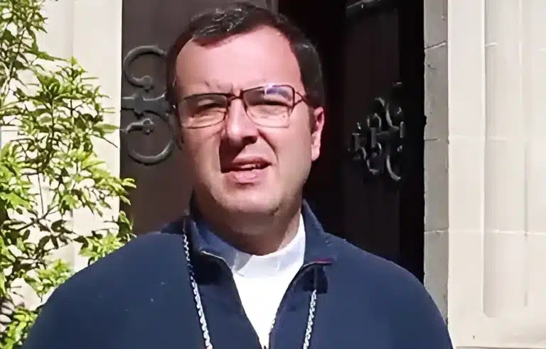 Argentina: Gabriel Mestre agradeció la tarea que realizan los catequistas