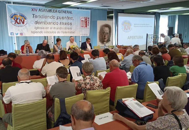 Omella invita a la HOAC a luchar “para que todo el mundo tenga un trabajo digno”