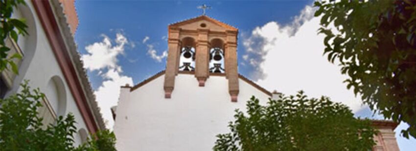 La madre de Rubiales inicia una huelga de hambre en la iglesia de la Divina Pastora de Motril