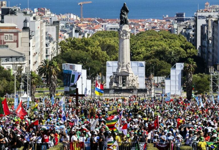 El patriarca de Lisboa abre la JMJ: “Cambiad la virtualidad por la realidad verdadera”