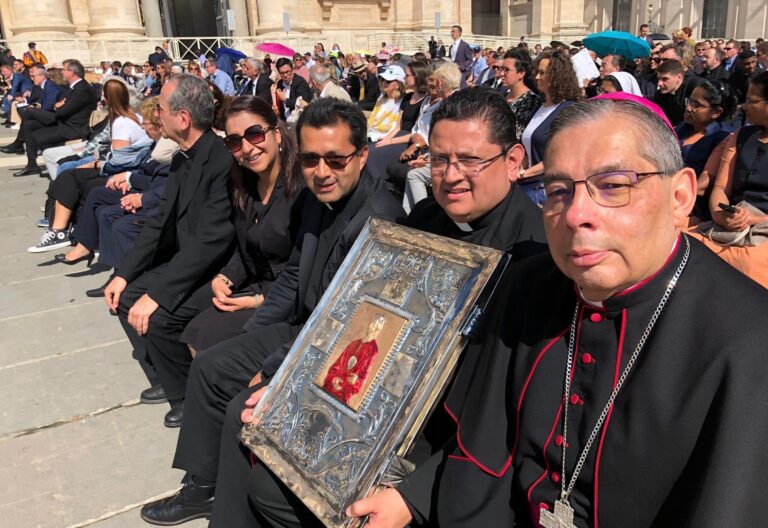 Arzobispo de Quito presenta el documento base del 53.º Congreso Eucarístico Internacional 2024