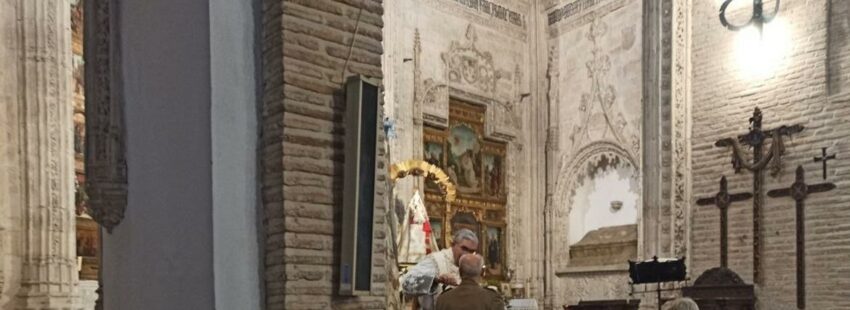 El Arzobispado de Toledo se desmarca del fajín del hijo de Blas Piñar impuesto a la Virgen de la