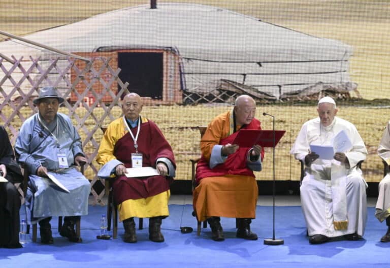 El Papa, en el encuentro interreligioso celebrado en Mongolia