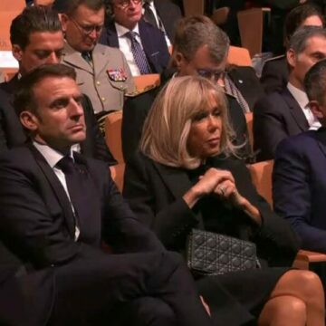 El presidente Emmanuel Macron, en el discurso del Papa en Marsella