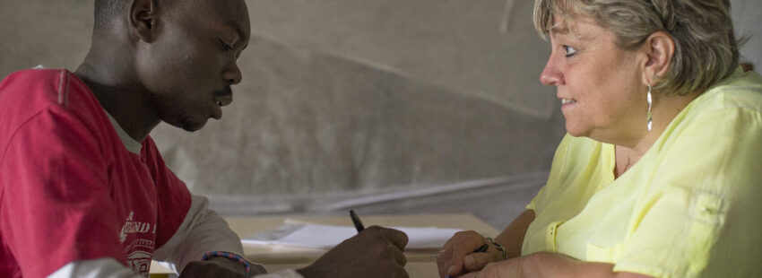 Una de cada tres personas acompañadas por Cáritas en 2022 se encontraba en situación