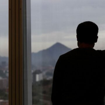 La Iglesia ante la salud mental: “Antes de hablar, escucha; antes de explicar, acompaña”