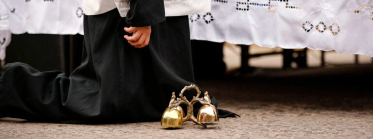 Suspendido un sacerdote alemán por posesión de pornografía infantil