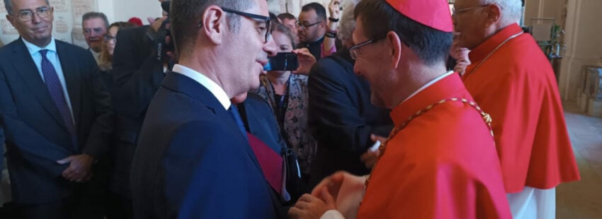 La Iglesia aclara de tú a tú con Bolaños que no se enzarzará con la amnistía