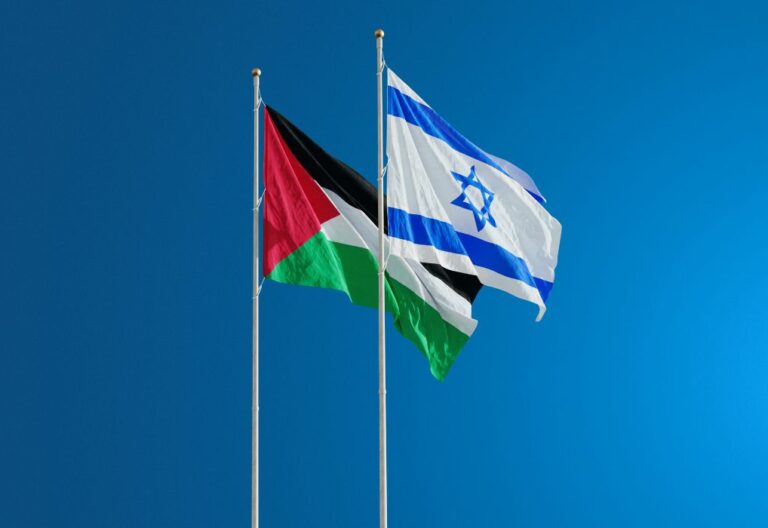 Obispos de América Latina piden “no ser indiferentes” frente a la guerra entre Israel y