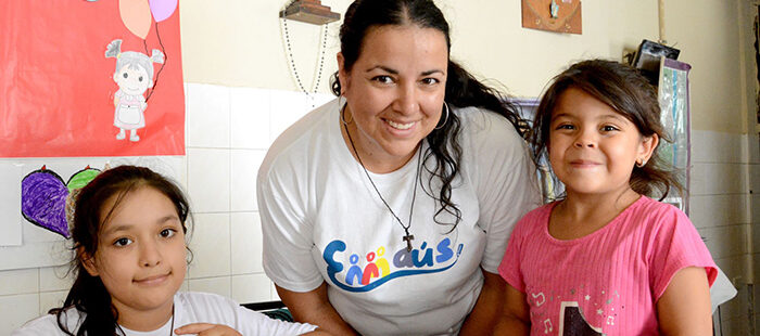 Cáritas Argentina promueve la Campaña Solidaria de Navidad