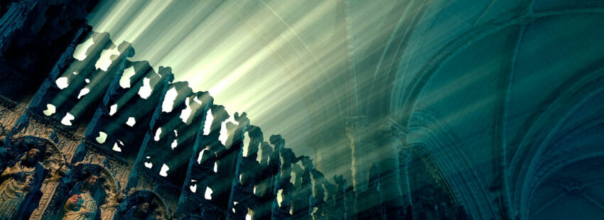 Catequesis 2.0 en la oscuridad de la Catedral de Toledo