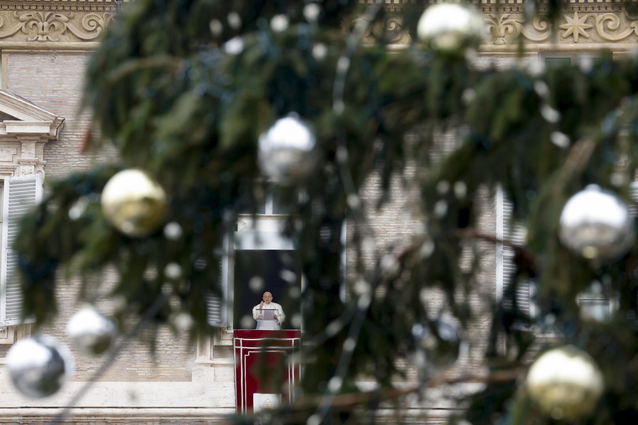 El Papa Francisco, en el ángelus del 24 de diciembre de 2023