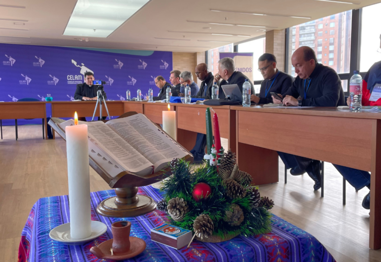 Iglesia de América Latina cierra filas por una liturgia inculturada: “No es opcional”