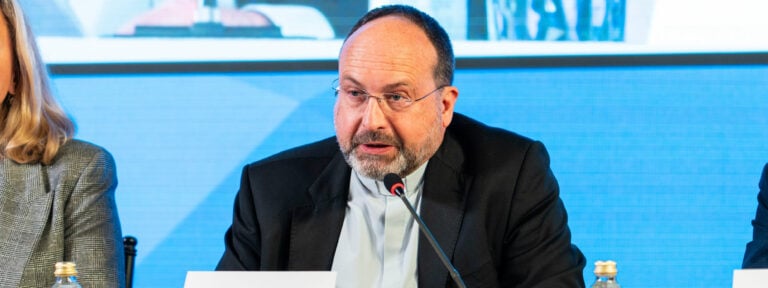 Manuel Barrios, secretario general de la COMECE en el Encuentro del Partido Popular Europeo en