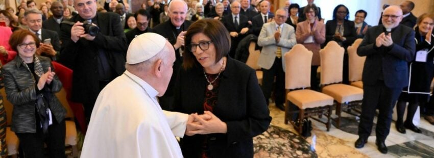 El Papa recibe a los focolares en el Vaticano al cumplir 80 años de su fundación