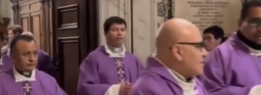 sacerdotes exiliados