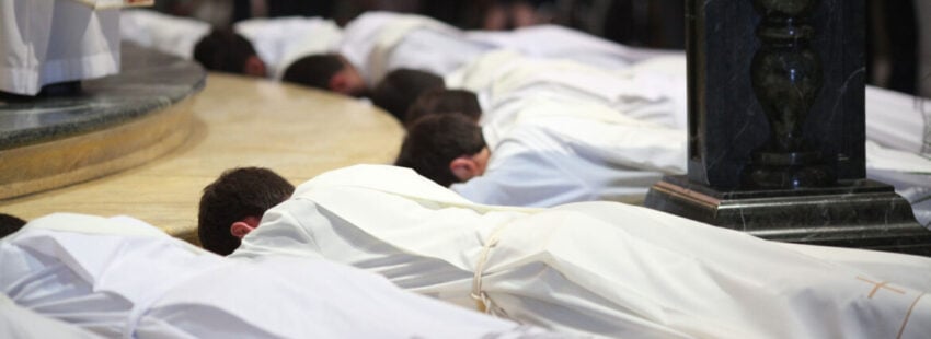 La Fundación CARF destinó casi seis millones de euros a la formación de sacerdotes y religiosos